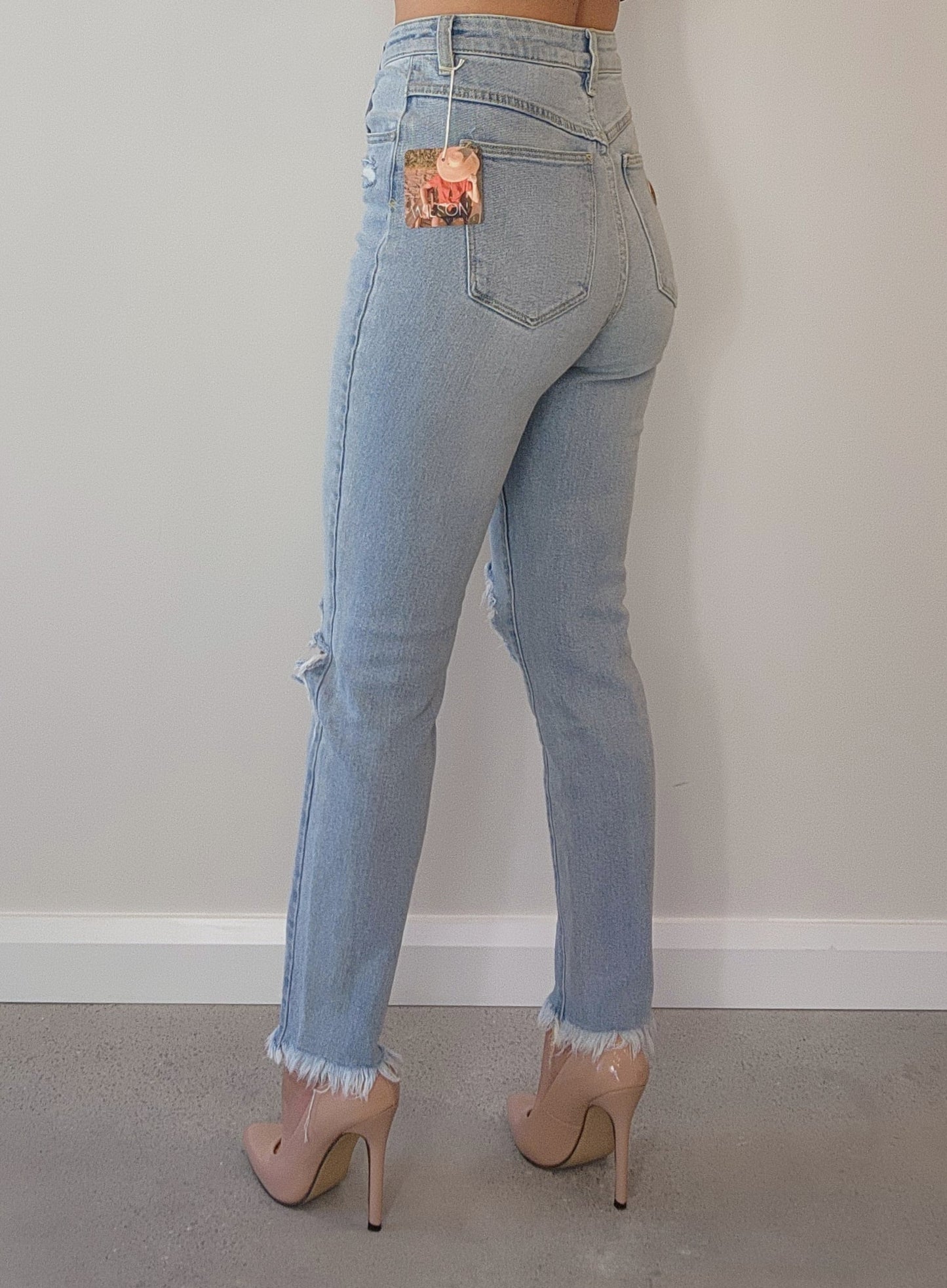 Size 9 petite raw edge jeans, light wash, Abrand ripped jeans size 9