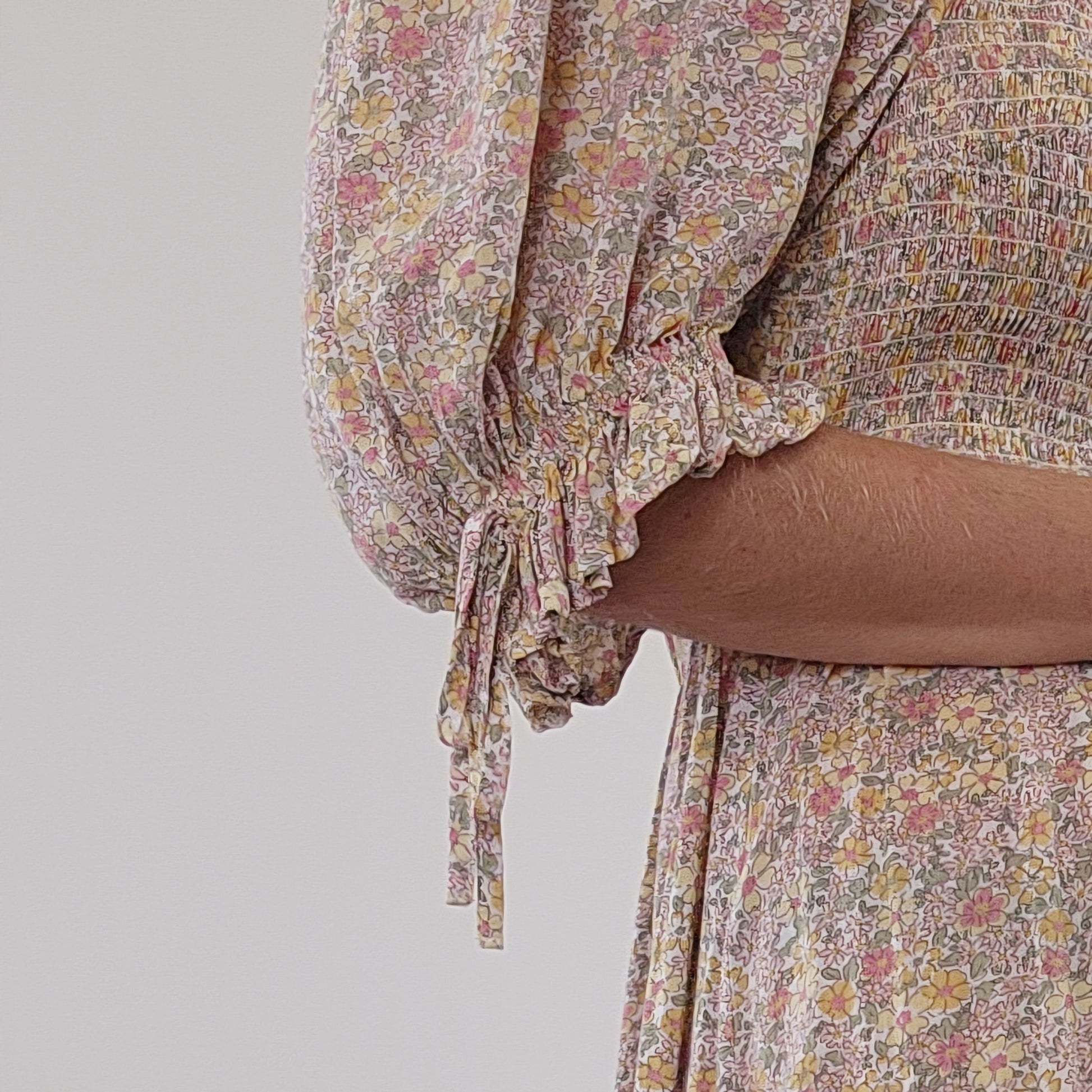 Secondhand Auguste the Label, floral Josie Molly Maxi Dress with puff sleeves.size M 10-12