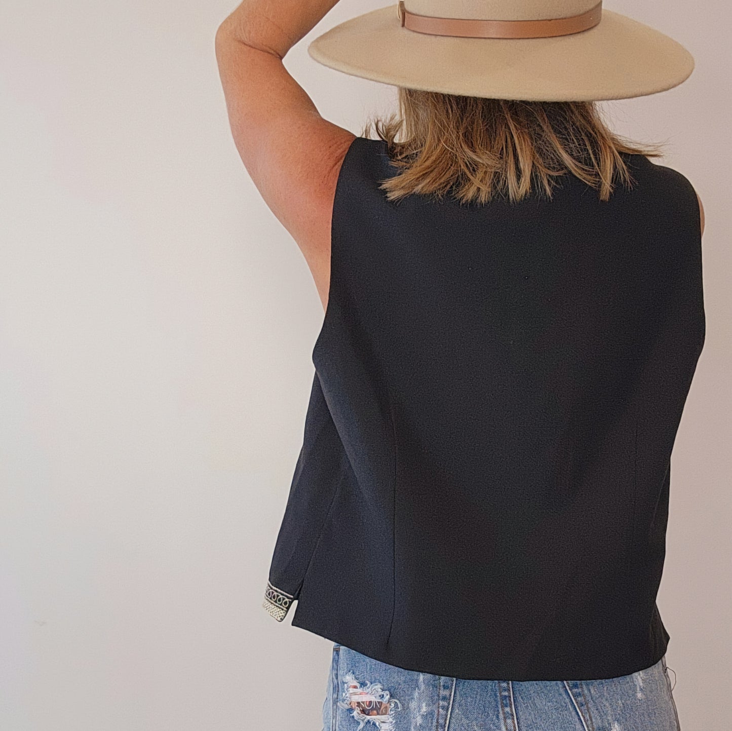 Vintage 90s Embroidered Vest L