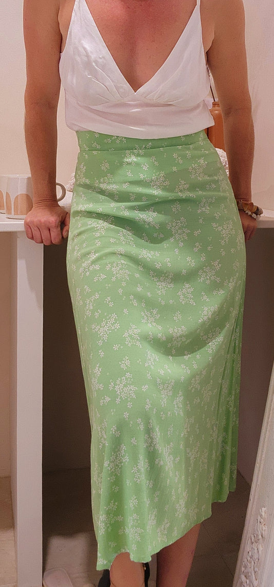 Auguste the Label Keepsake white v-neck cami in size 6, worn with Auguste the Label Mauve Marcel midi skirt.