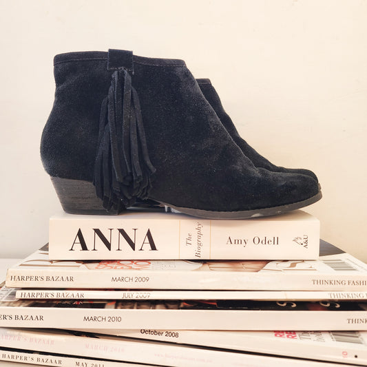 Balck fringe suede ankle boots, Miss KG