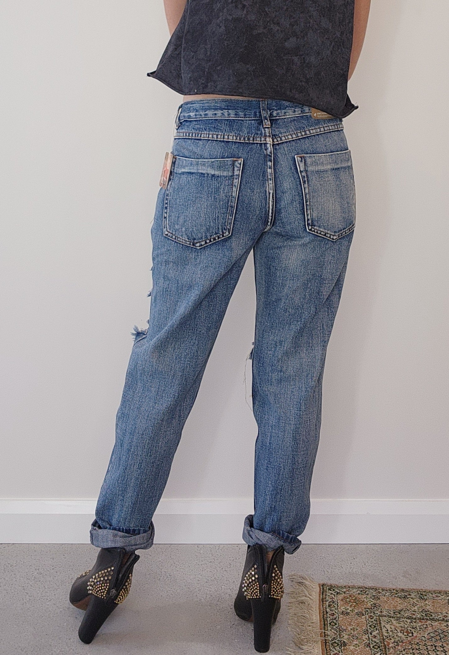 Secondhand One Teaspoon low waisted distressed denim jeans size 10