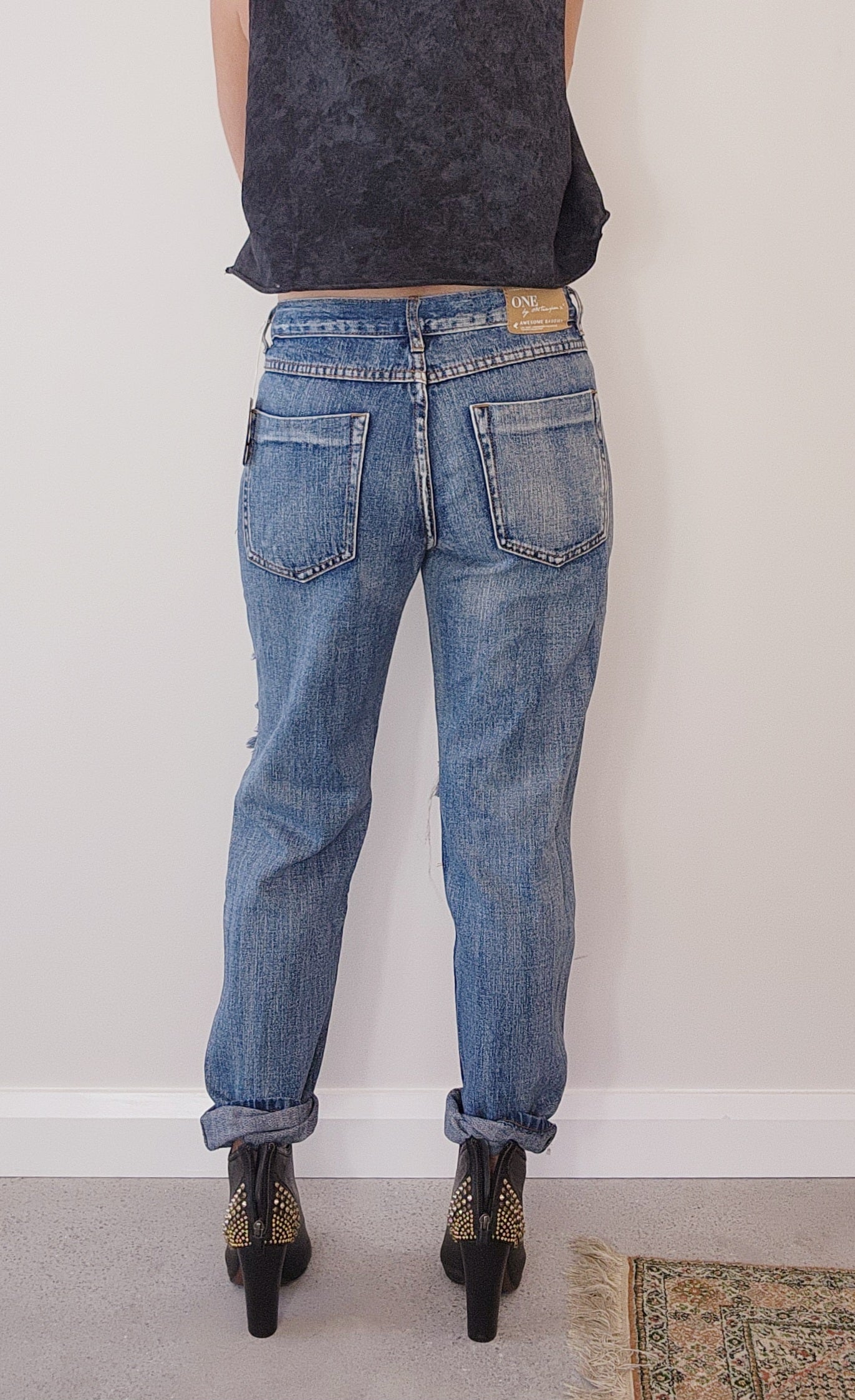 One Teaspoon ripped jeans, coastal cowgirl style distressed denim size 10