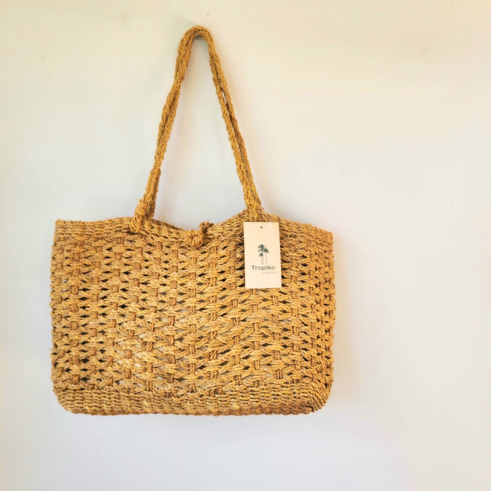 Woven shoulder bag new with tags attached