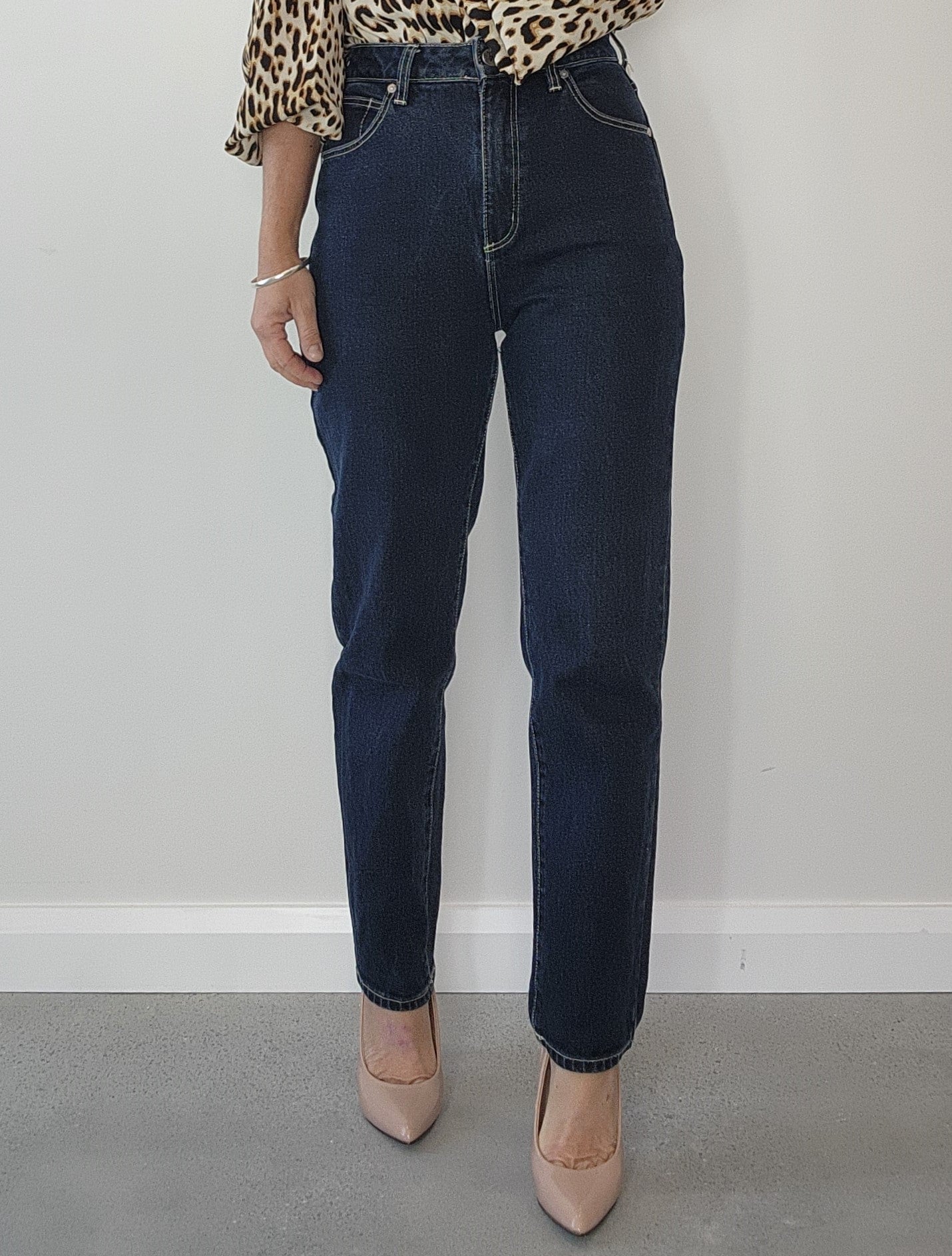 Secondhand A.brand High Waisted Jeans Size 8