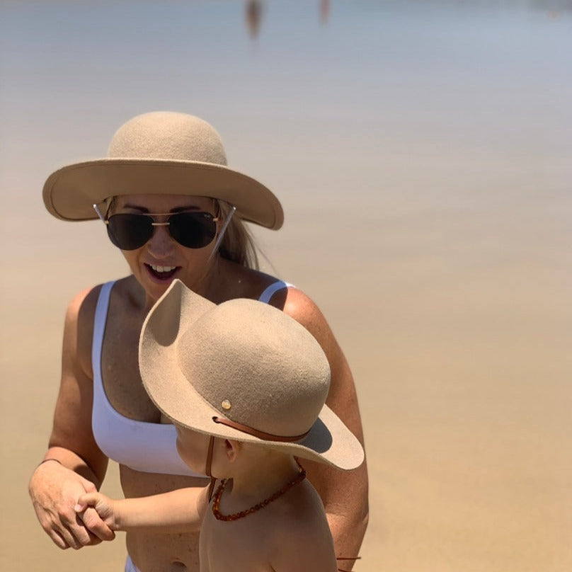 Shayd Light Tan Oval Top