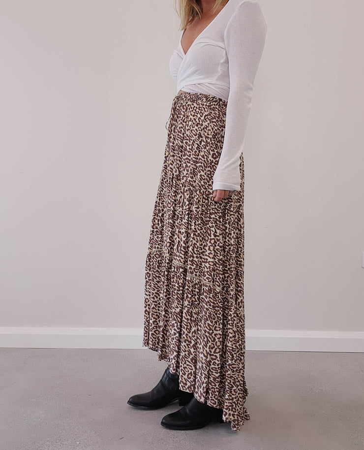 Kivari Alena high low skirt, in leopard print size 6