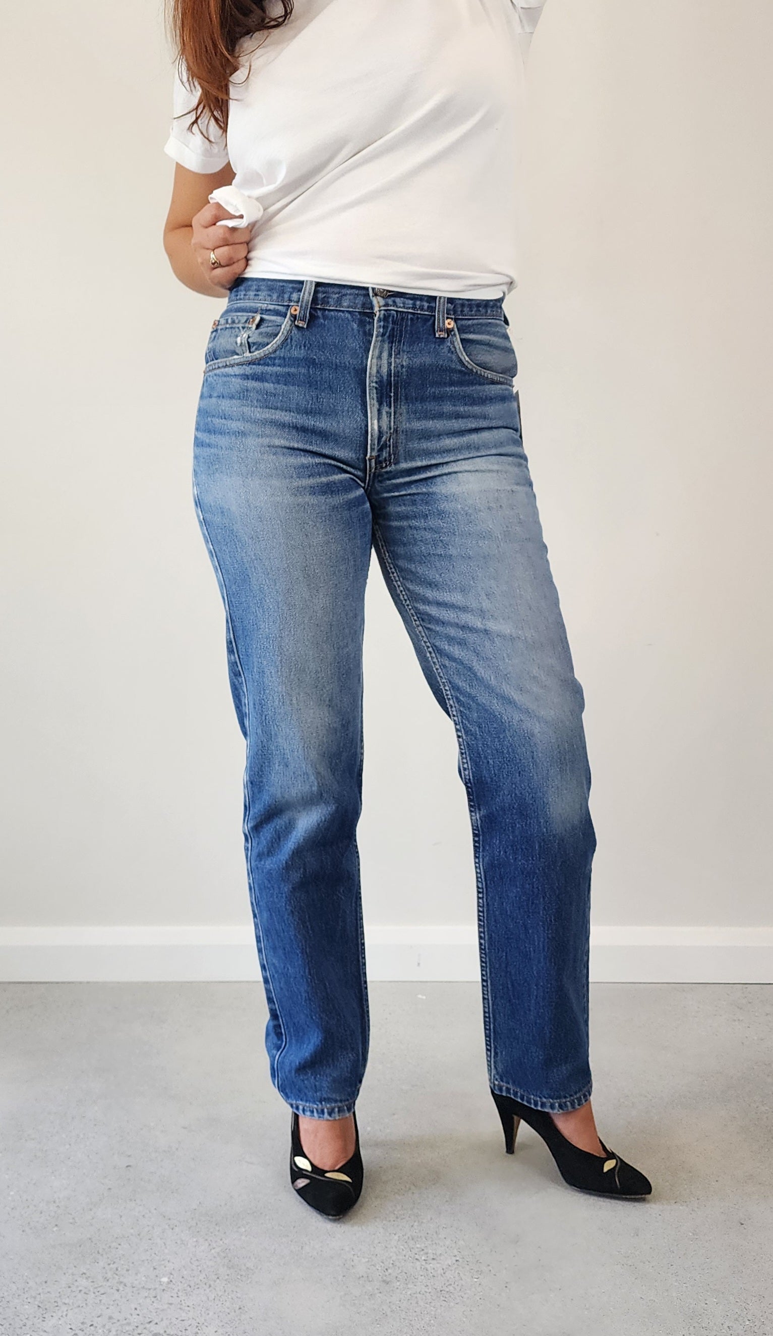 Levis midrise jeans 504's size 32 or 11, Distressed style jeans