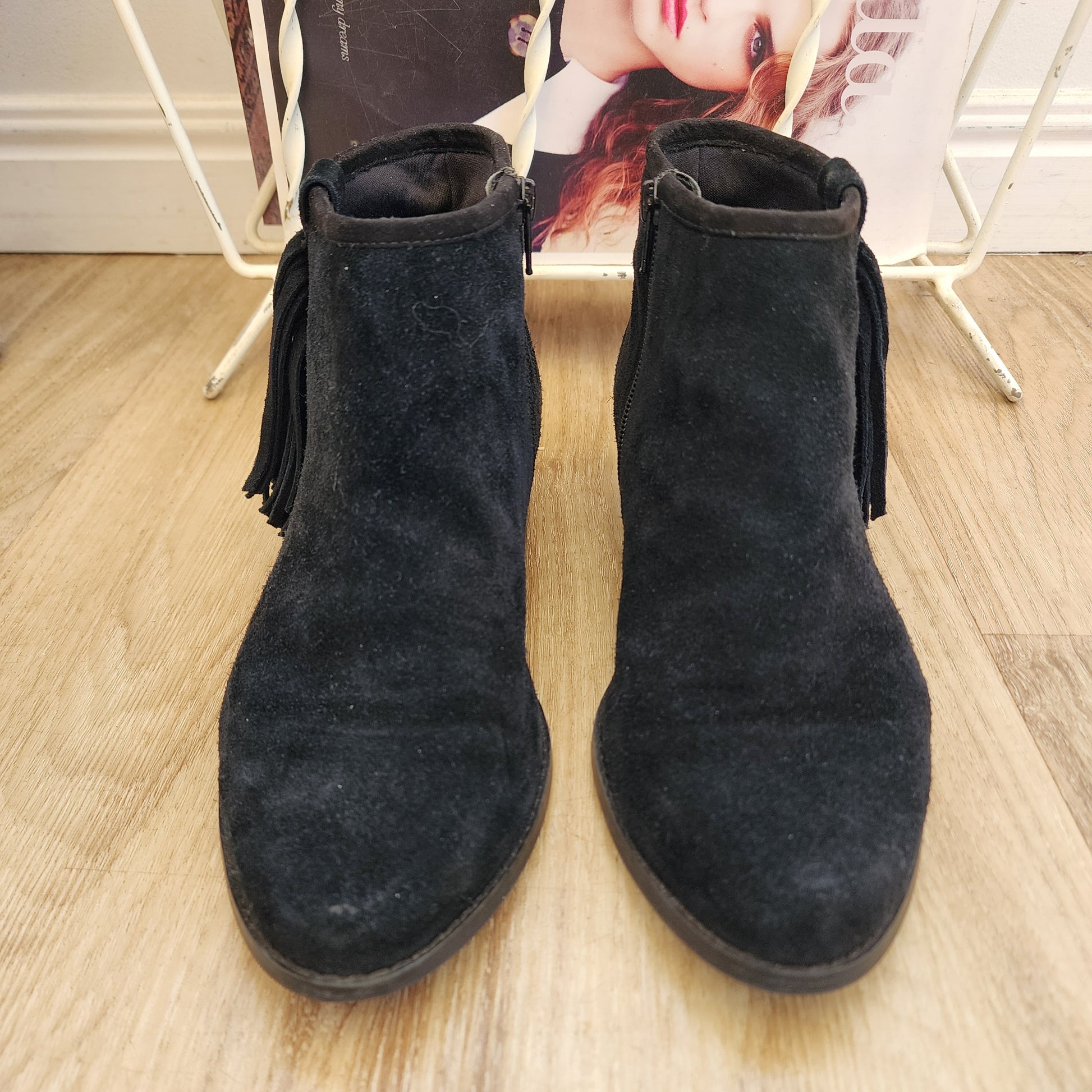 Fringe suede ankle boots, secondhand at Wilson Avenue