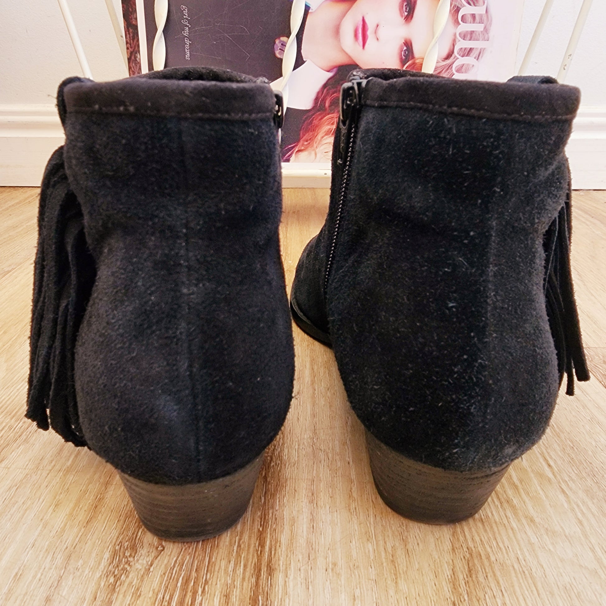 Black fringe cowgirl western style fringe ankle boots