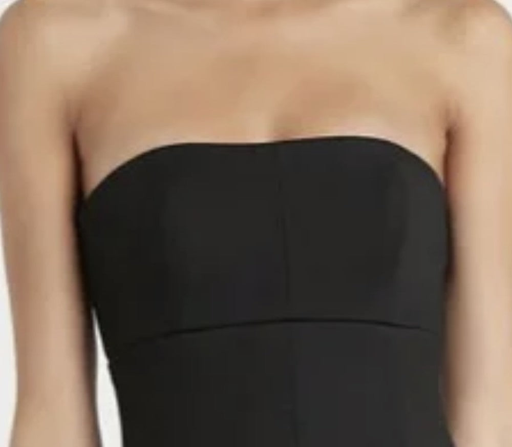 Close up view showing the SIR Andre dress with the midriff zip closed.