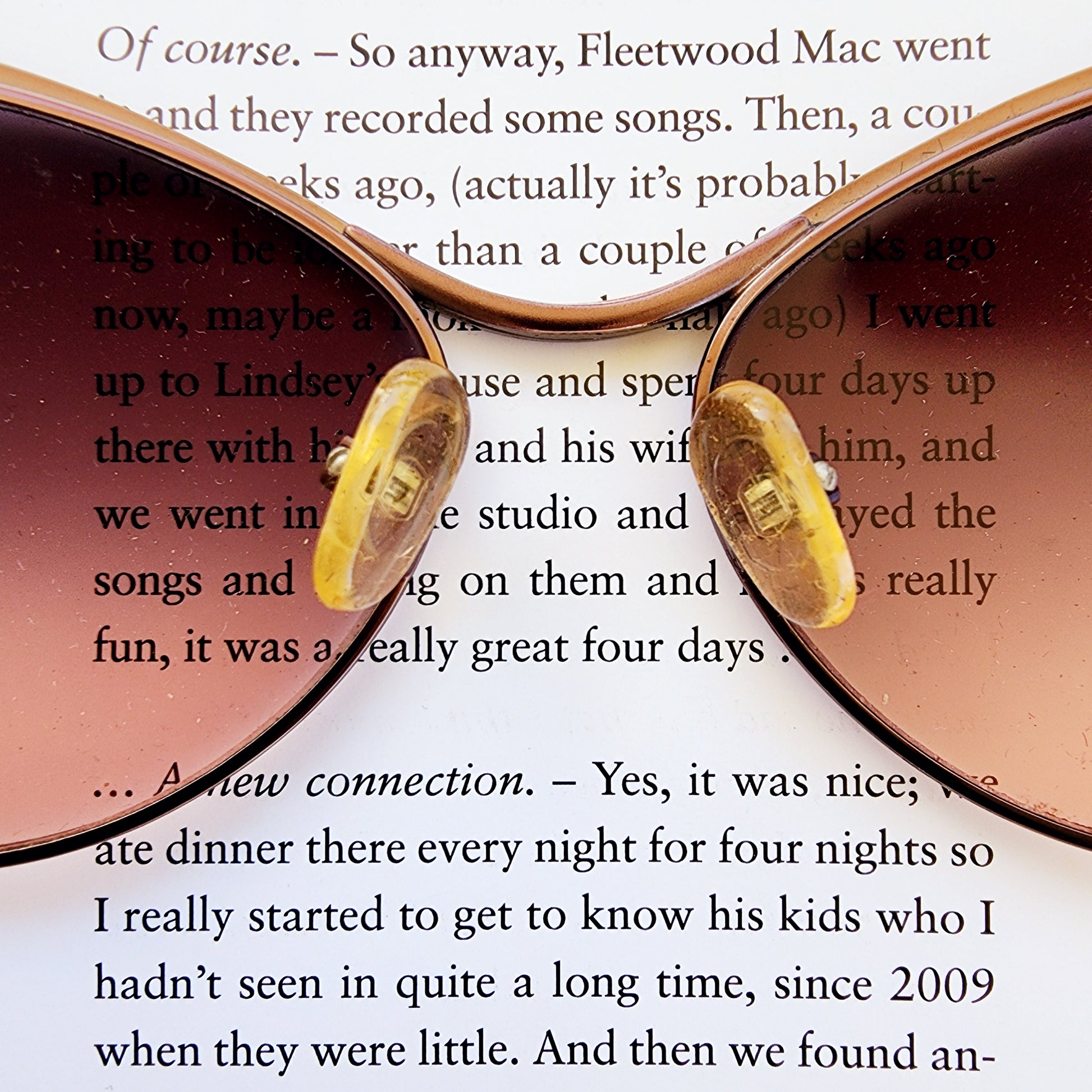Close up view of the nose pieces on the Tom Ford Natasya Sunglasses, showing discolouring.