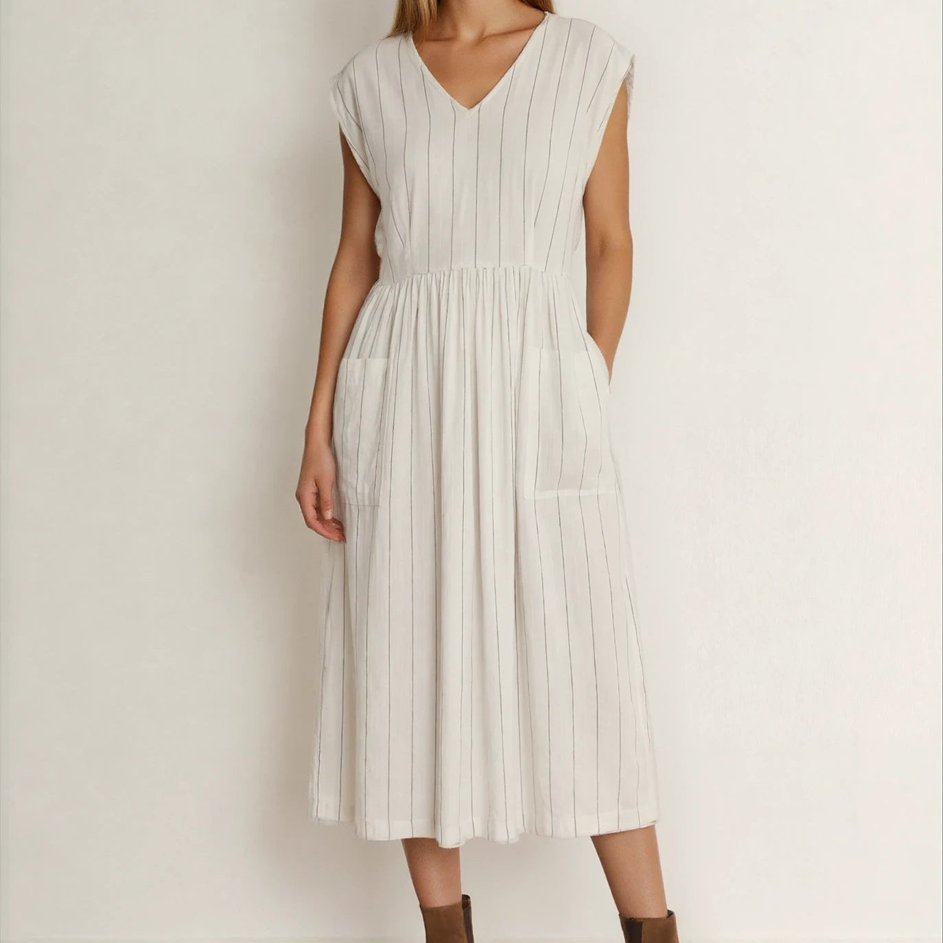Vintage Country Road cotton midi dress in off-white with fine stripe, relaxed fit with pockets and cap sleeves