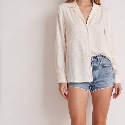 Vintage Equorian Heritage ivory paisley jacquard shirt with an open collar and relaxed fit.